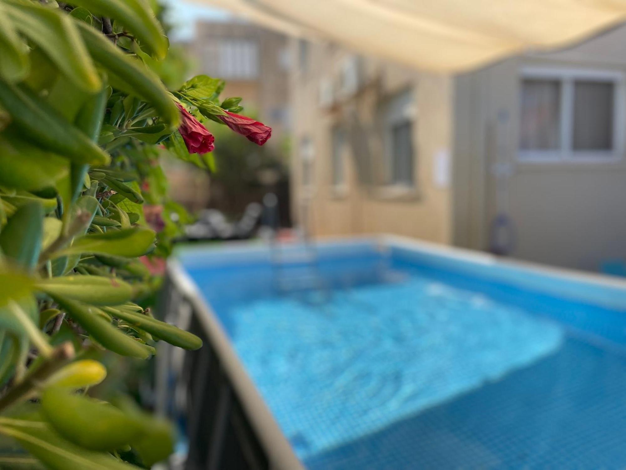 Hotel Breezot Yam Nahariya Exterior foto