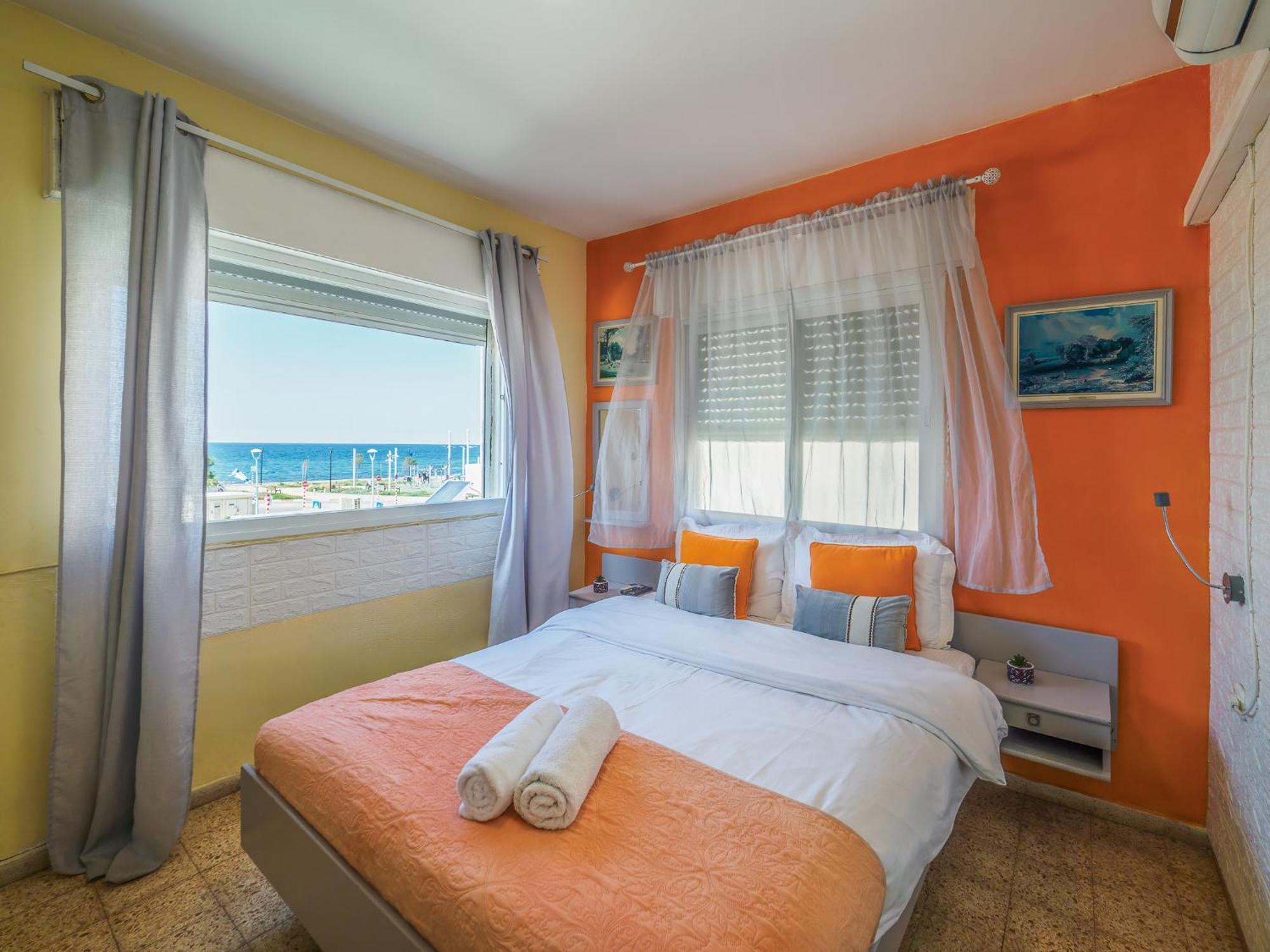 Hotel Breezot Yam Nahariya Exterior foto